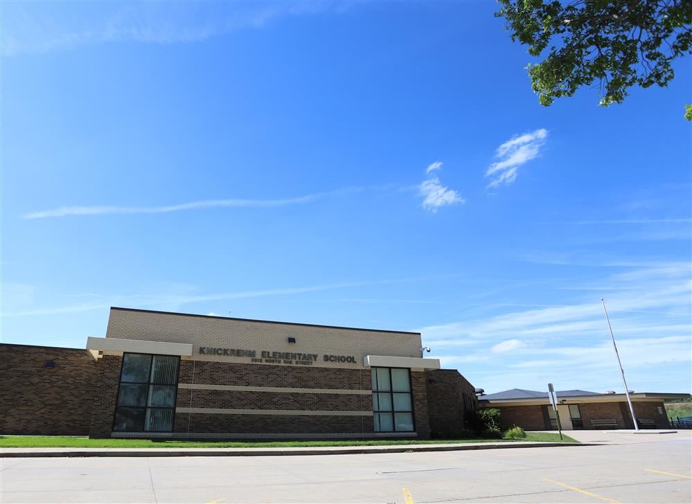 Knickrehm Elementary School entrance