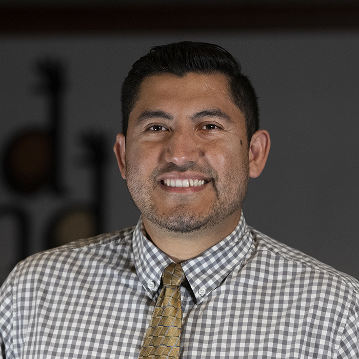 Josue Covarrubias headshot
