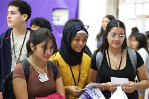 Students at Volunteer Fair