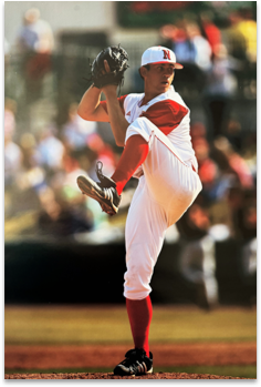 Kash Kaldkowski pitching for UNL