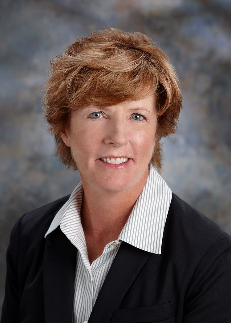 Dr. Robin Dexter headshot
